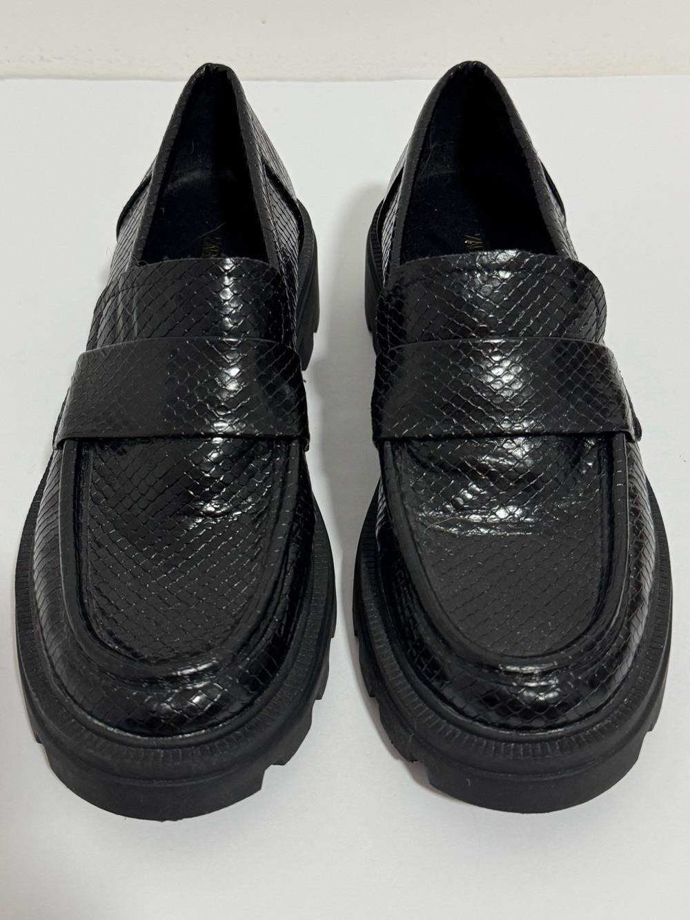 Zara Black Snake Embossed Platform Loafers Size 37 EU Chunky Lug Sole NWT